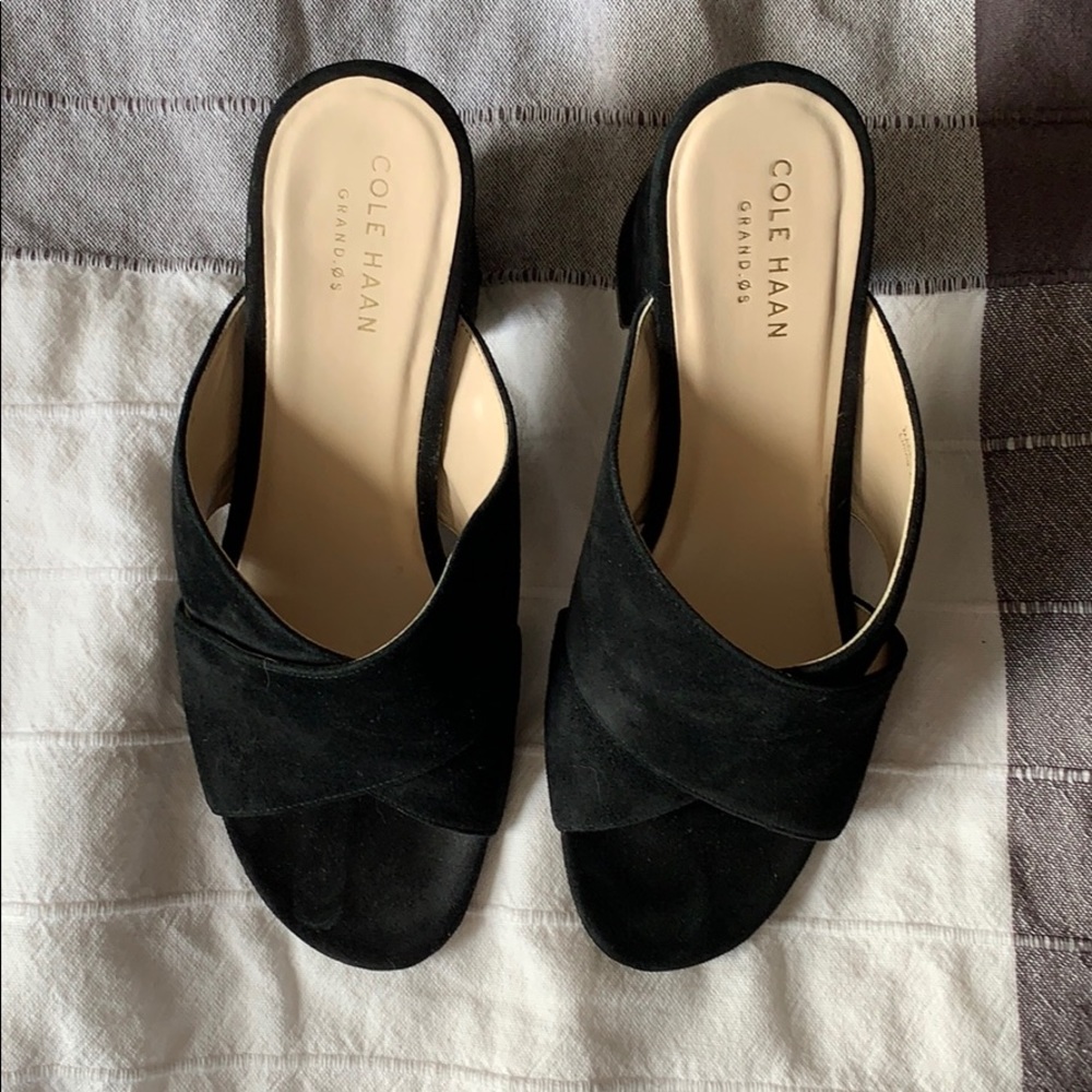 Sandals - Picture 5 of 5